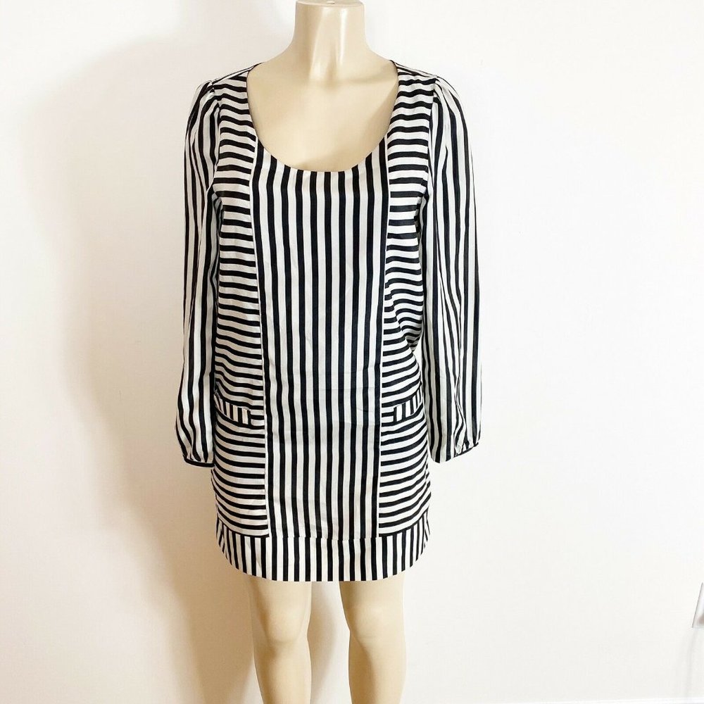 Forever‎ 21 Shift Dress Black White Striped Size Small